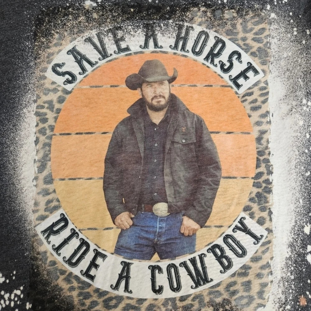 Big & Rich Save A Horse Ride A Cowboy Tee Shirt Short Sleeve Gray Leopard Top - Picture 2 of 6